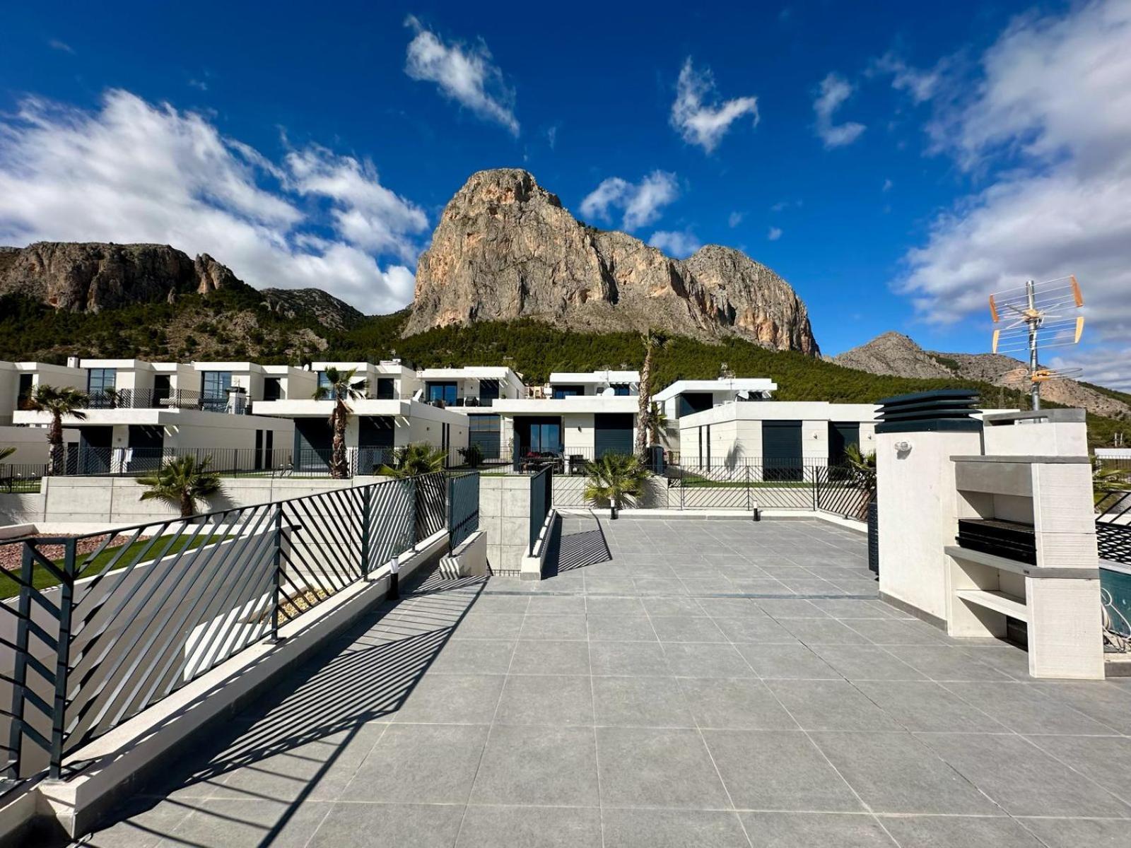 Casa Con Piscina Privada Polop Villa Bagian luar foto
